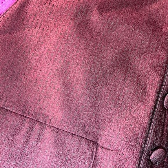 Mel Howard tux vest maroon with a light sheen to it .. small- med - Picture 3 of 5